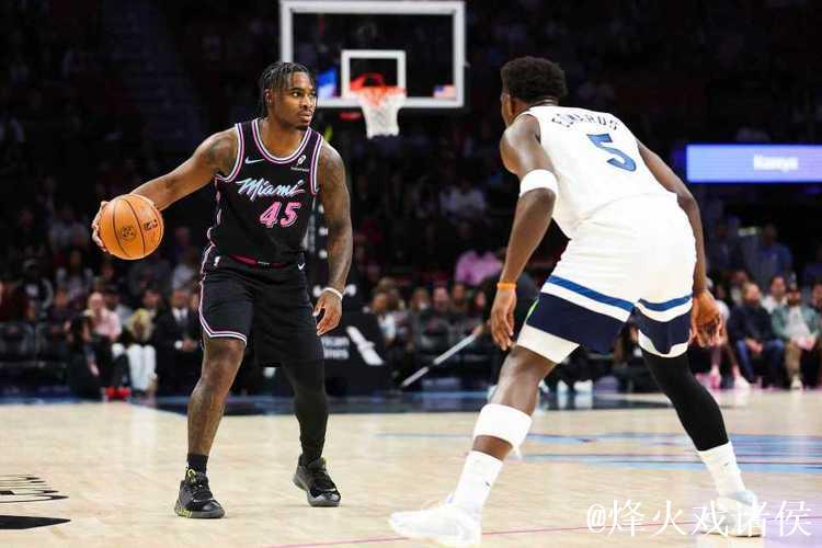 爱德华兹33分兰德尔23+10 森林狼终结热火四连胜 爱德华兹33分兰德尔23+10 森林狼终结热火四连胜